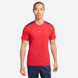 T-shirt à motif Nike Sportswear