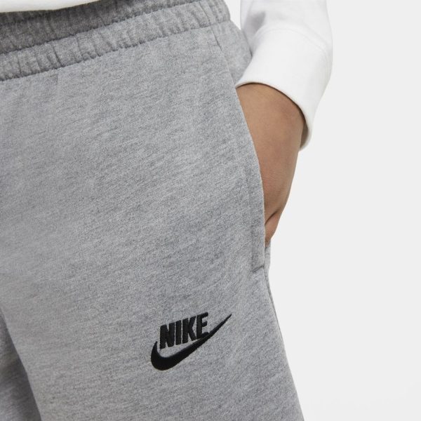 Nike Sportswear – Image 6