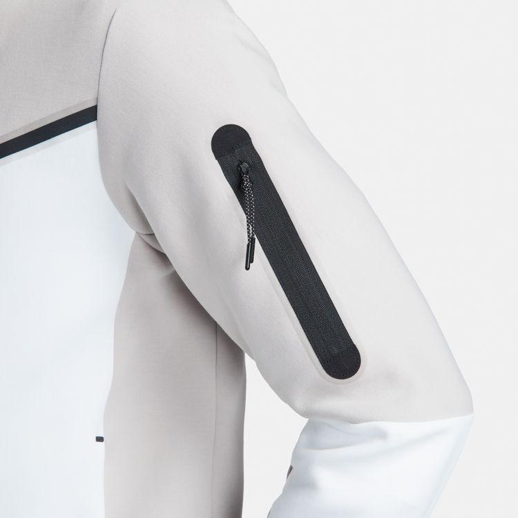 Nike Sportswear Tech Fleece – Image 6