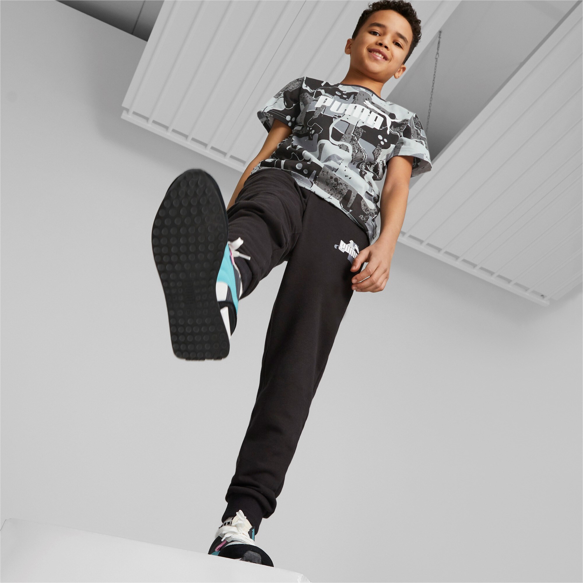 T-Shirt Essentials+ Street Art Printed – Image 5