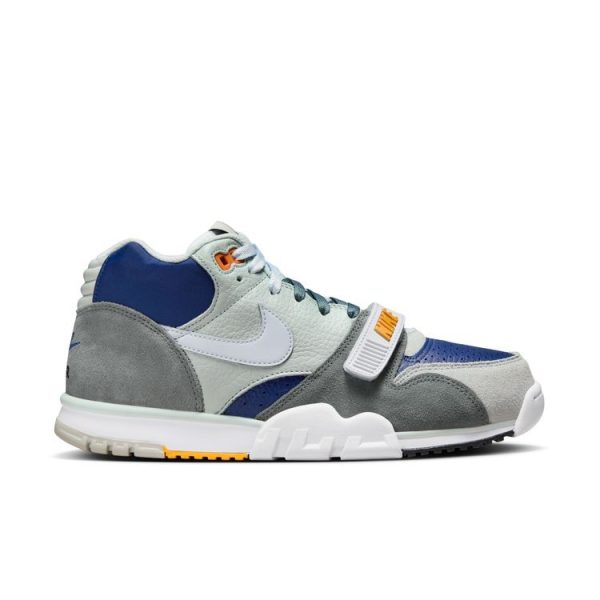 Nike Air Trainer 1