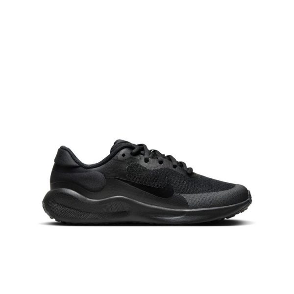 Nike Revolution 7