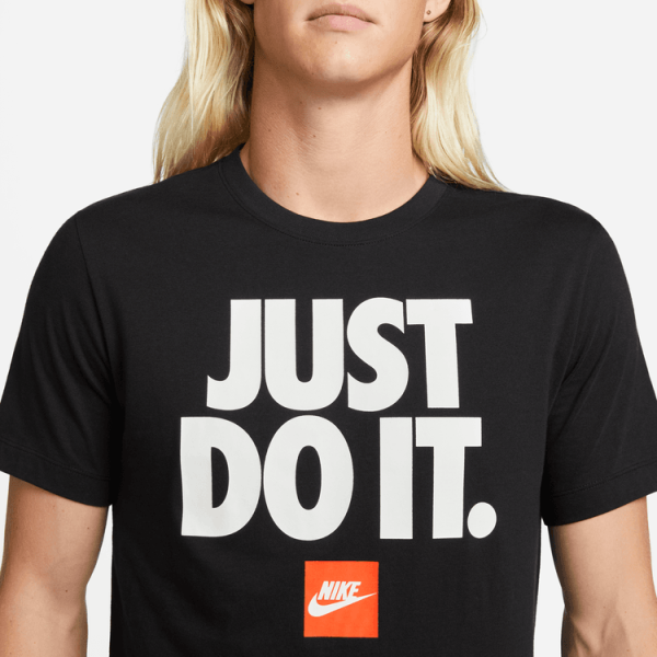 T-shirt Nike Sportswear – Image 3