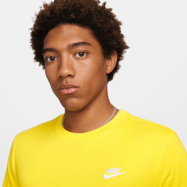 T-Shirt Nike Sportswear Club – Image 3