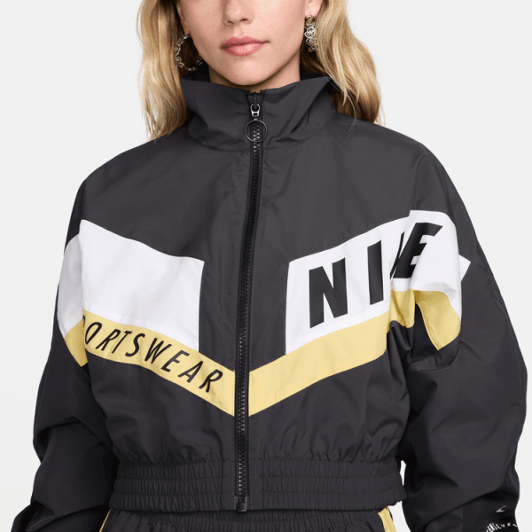 Nike Sportswear – Image 4