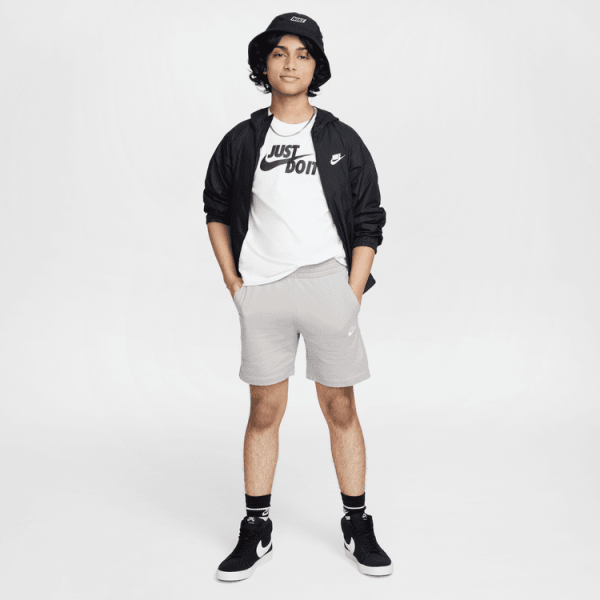 Short Nike Sportswear Club – Image 6
