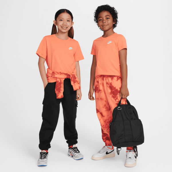 T-shirt Nike Sportswear – Image 4