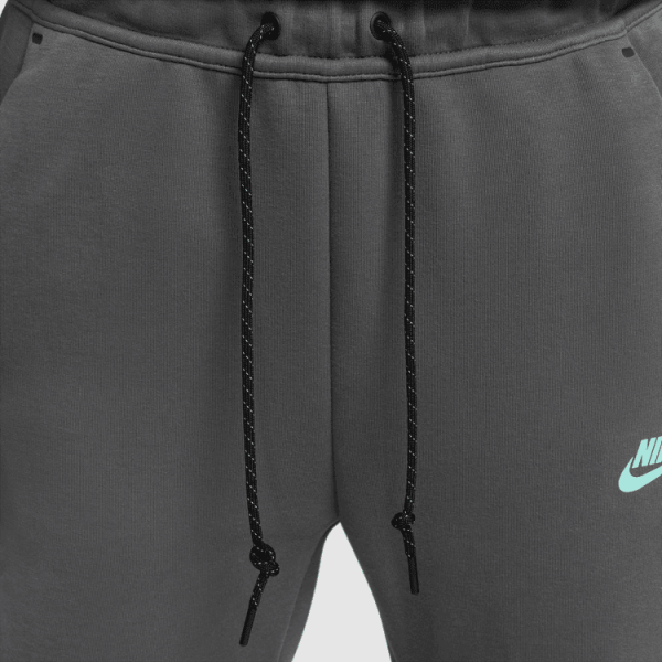 Pantalon de jogging en polaire Nike Sportswear Tech – Image 4