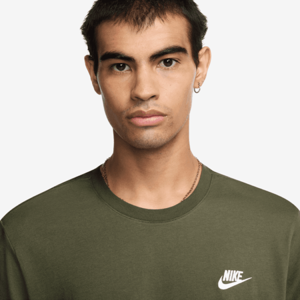 T-shirt Nike Sportswear Club – Image 2