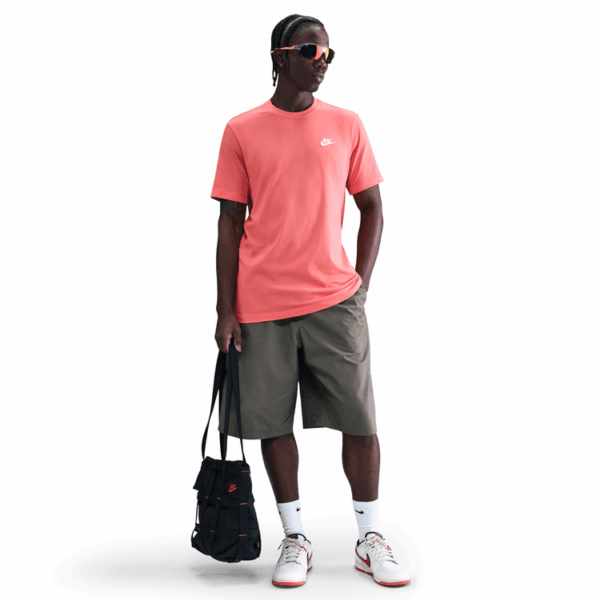 T-shirt Nike Sportswear Club – Image 2