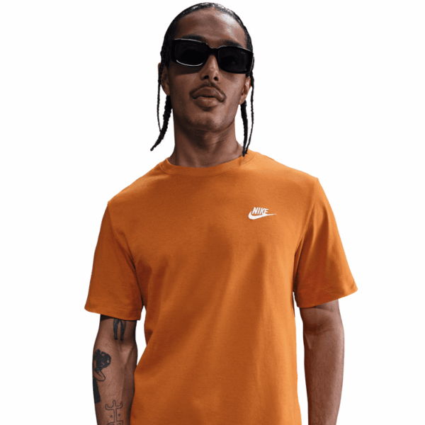 T-shirt Nike Sportswear Club
