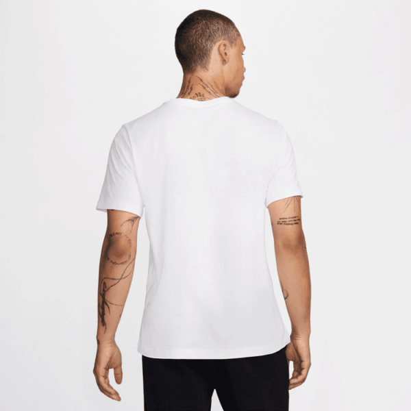 T-shirt Nike Sportswear Club – Image 2
