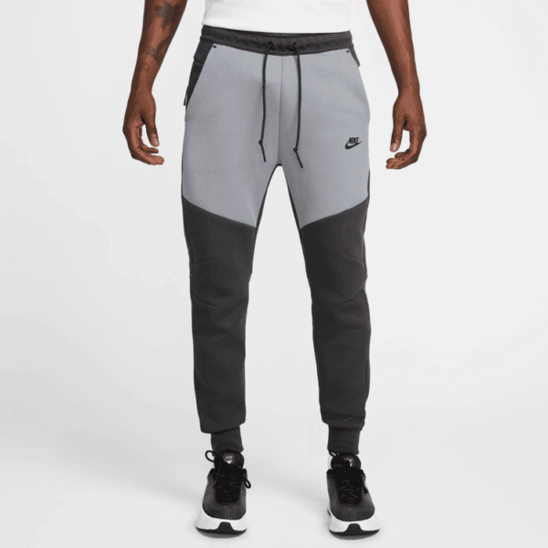 Jogging  Nike Tech