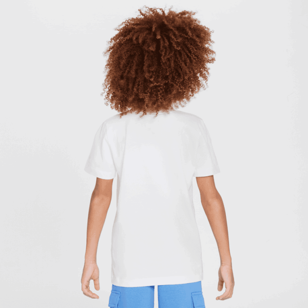 T-shirt Nike Sportswear – Image 2
