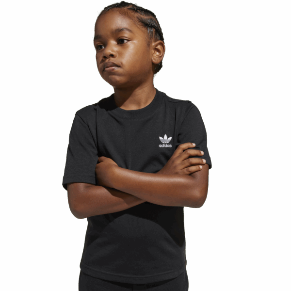Ensemble t-shirt et short enfants