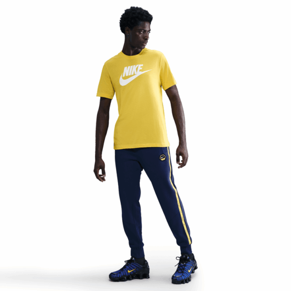 T-shirt Nike Sportswear Club