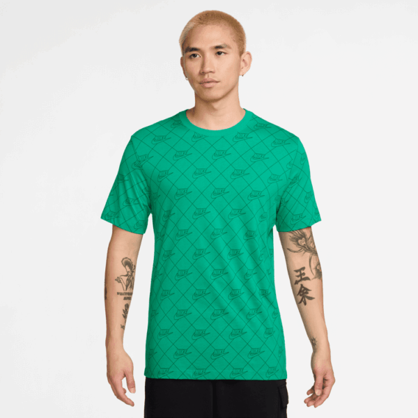 T-shirt Nike