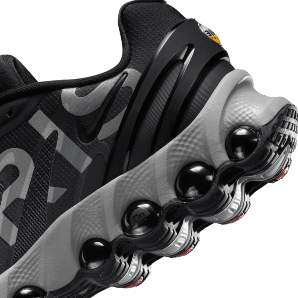 PSG x Nike Air Max DN8 – Image 5