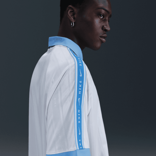 T-shirt Nike Sportswear – Image 5
