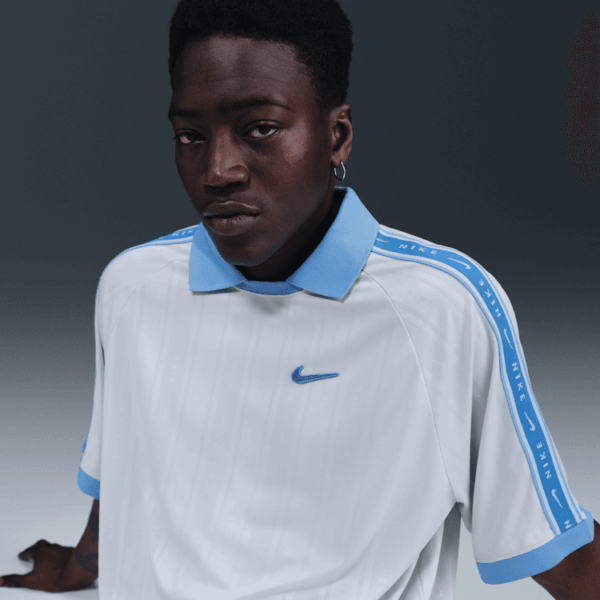 T-shirt Nike Sportswear – Image 4