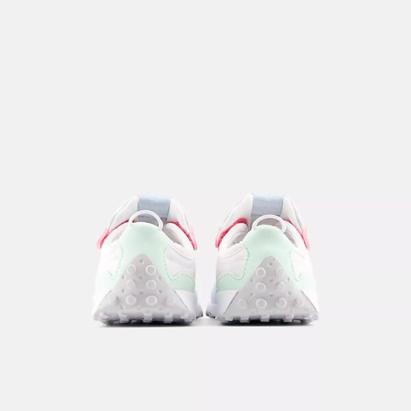 New Balance 327 – Image 3