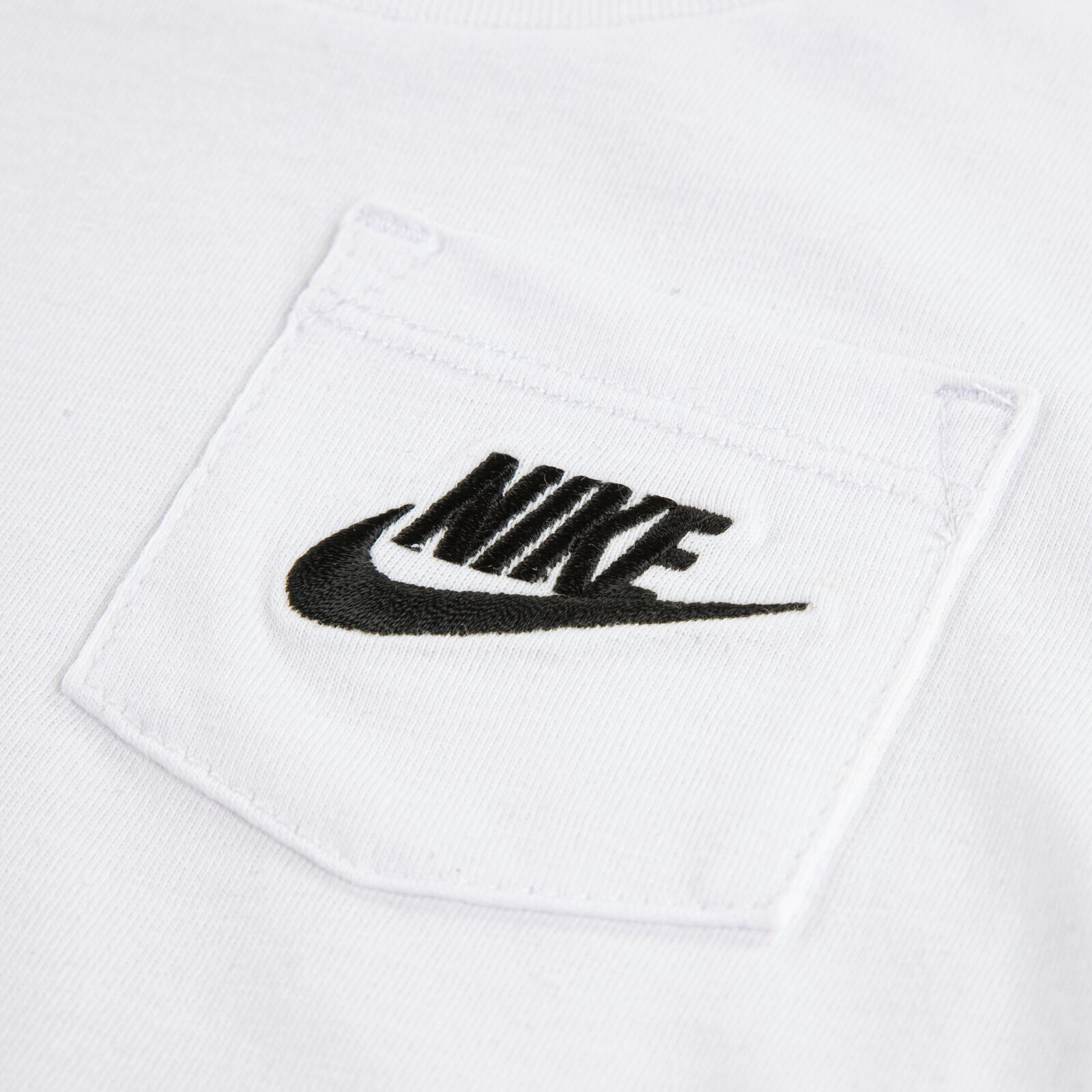 Ensemble t-shirt & short Nike – Image 3