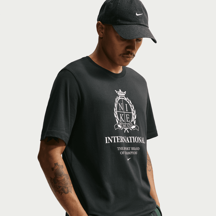 Nike Sportswear – Image 3